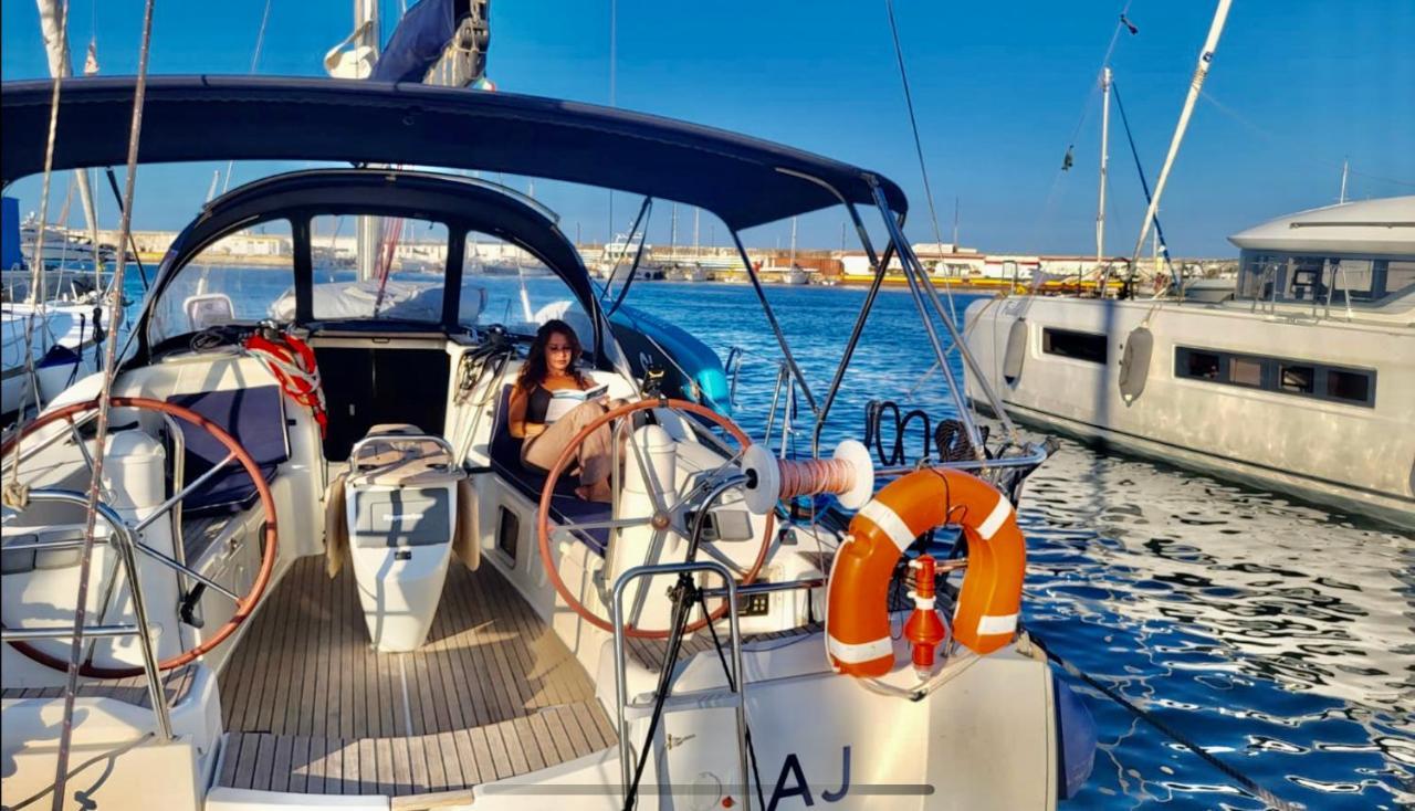 Lunablu Boat&sail Palermo
